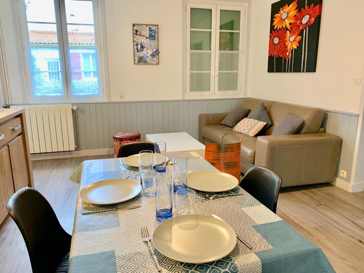 Maison De Campagne Chez Trabou Et Loulou 20 Min De La Rochelle Aigrefeuille-d'Aunis ภายนอก รูปภาพ